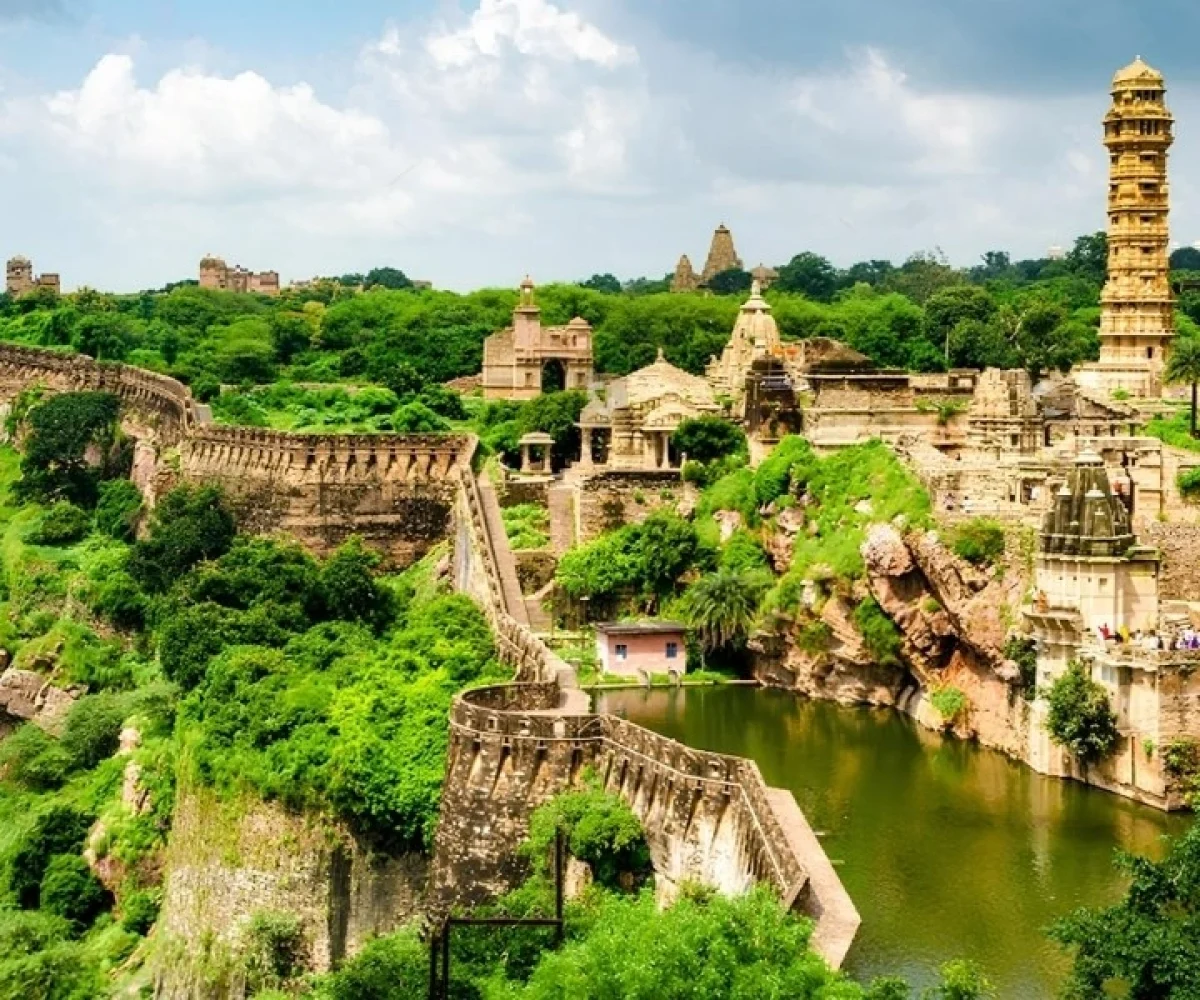 Udaipur Chittorgarh Kumbhalgarh Ranakpur & Mount Abu Tour Package