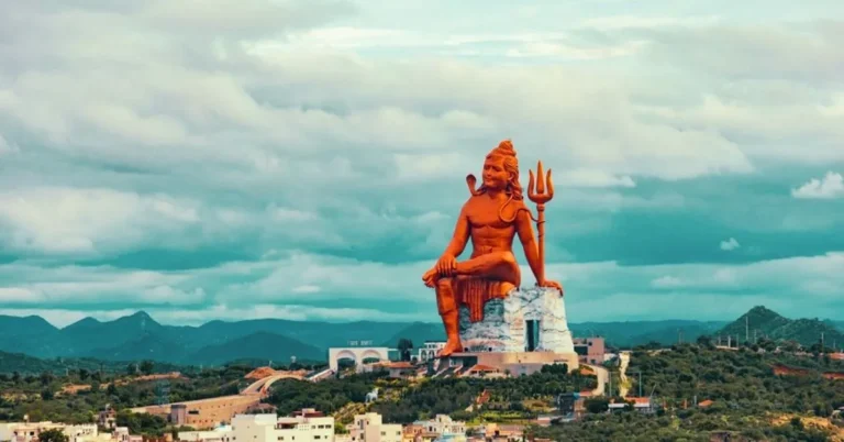 Udaipur nathdwara 4 days tour Package @22600