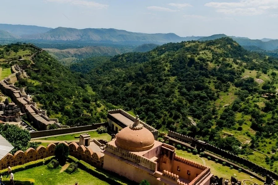 Mount Abu to Kumbhalgarh Tour Package