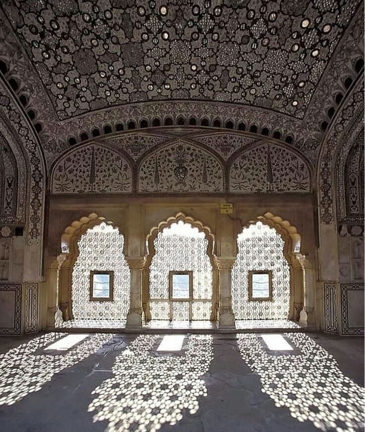 Sheesh Mahal