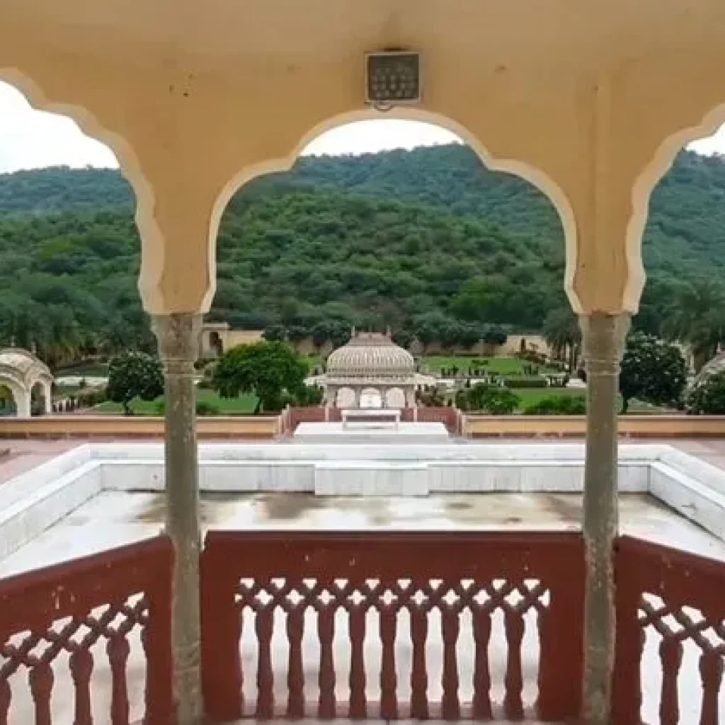 sisodia rani ka bagh photos