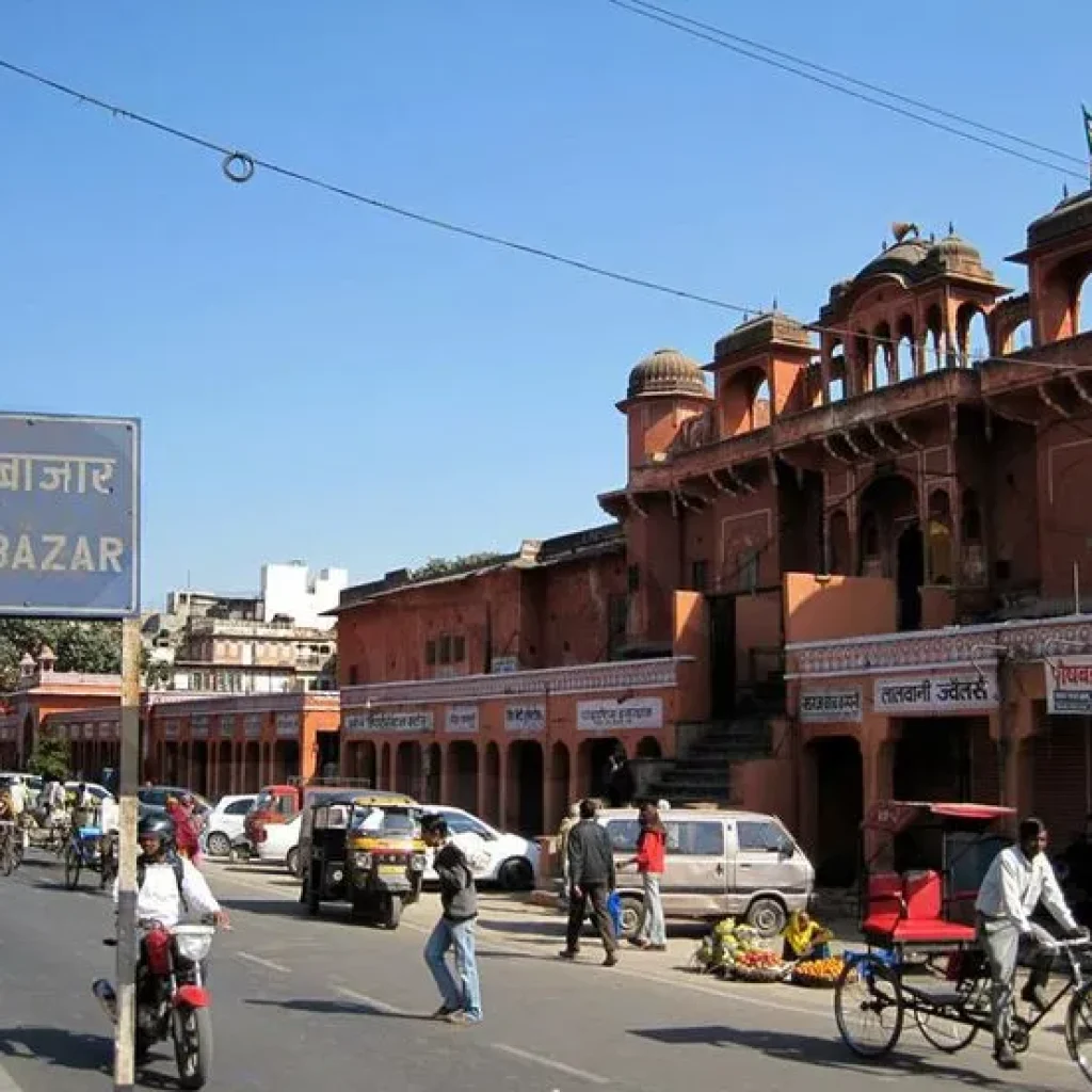 Johari Bazaar: A Top Shopping Spot in Jaipur