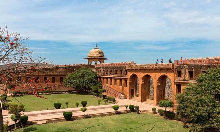 Jaigarh Fort