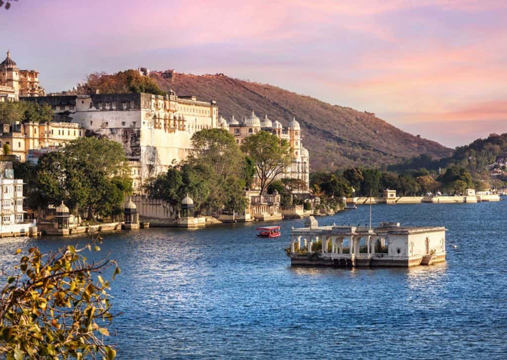 places to visit in udaipur