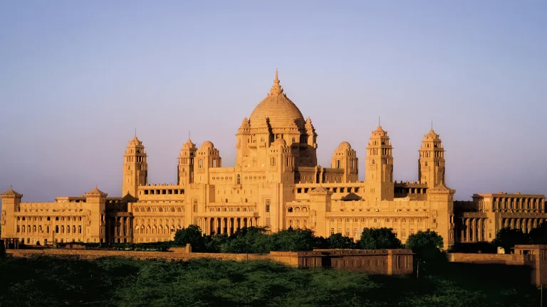 10 Reasons to Visit Umaid Bhawan Palace Jodhpur: Experience Royal Heritage and Luxury