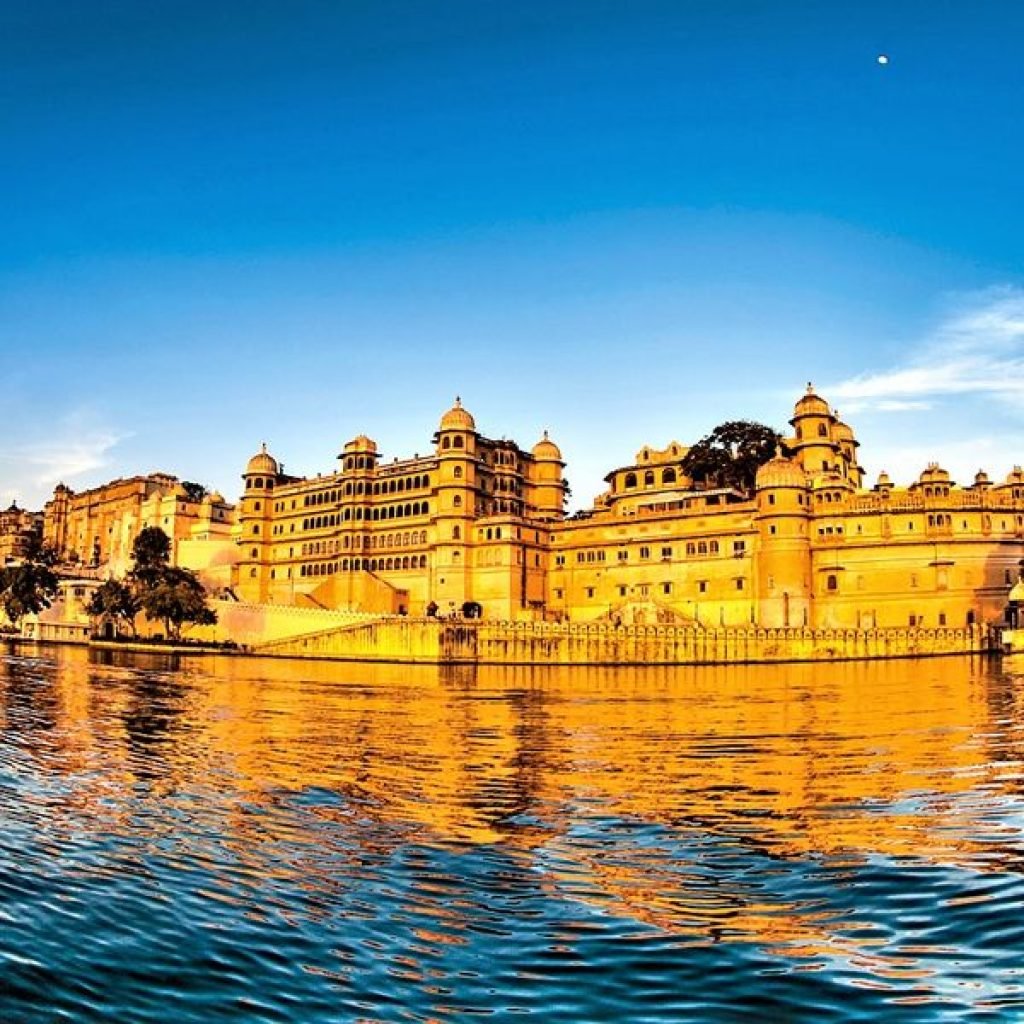 Udaipur & Mount abu tour package for 3 Days