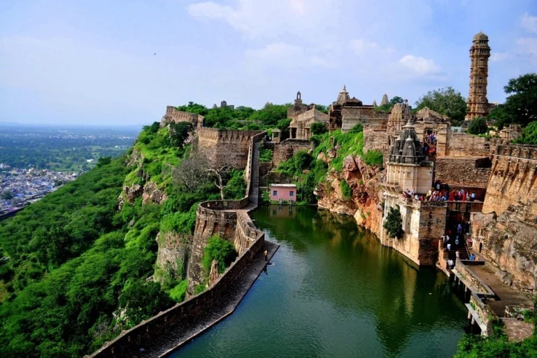 Udaipur Chittorgarh Tour Package | Grab Offer Today!