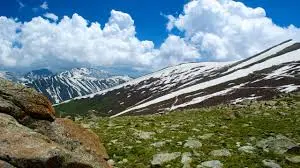 Kashmir Tour Package For Couple | Get Best offer
