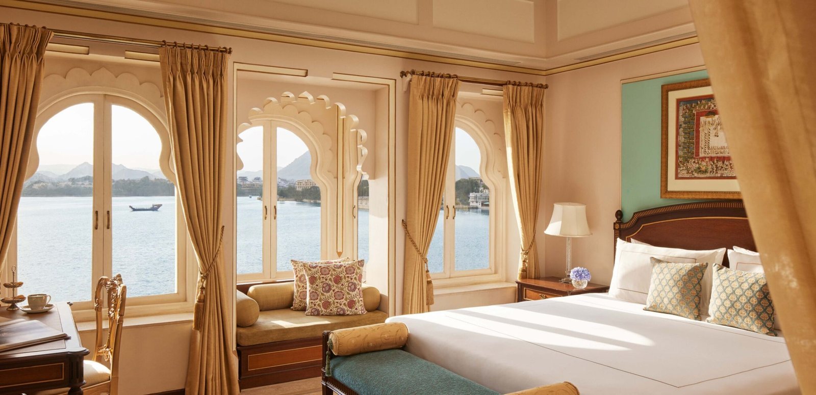 TAJ FATEH PRAKASH PALACE, Udaipur