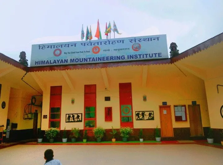 Himalayan Mountaineering Institute