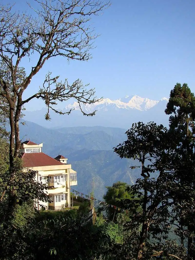 Darjeeling 4 Days Tour Package | Explore the Queen of the Hills - 4