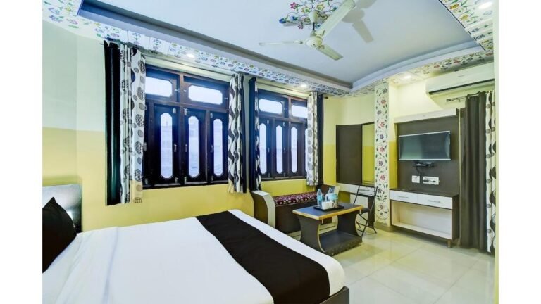 super collection o by oyo ramgarh mod near hawa mahal formerly hotel ng palace