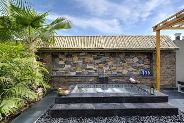 casawood resort a luxury private pool villa on mount abu road