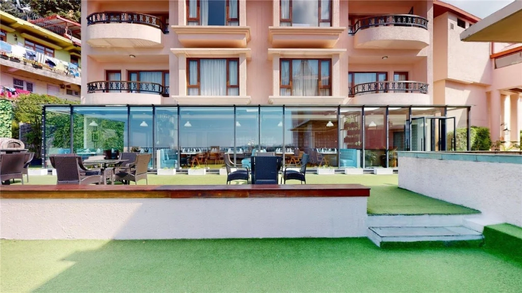 Radisson Hotel Jass Shimla