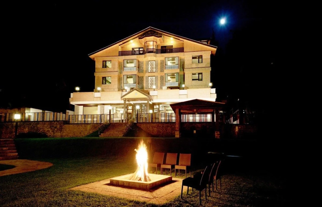 THE VINTAGE GULMARG