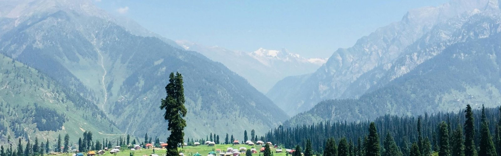 Gulmarg Kashmir Tour Package for 8 Days @24000 - 1